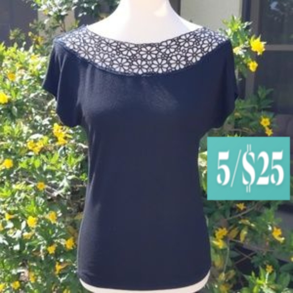 Banana Republic Floral Collar Exposed Zipper Top